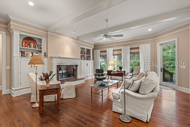 6 Winding Oak Ct, Okatie, SC 29909