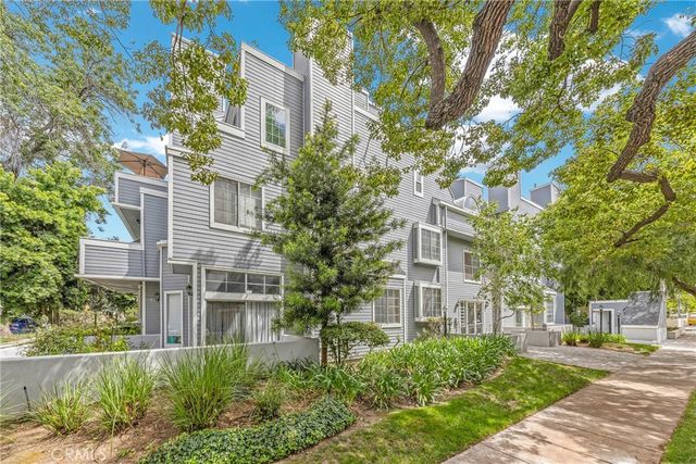 1097 Blanche 132, Pasadena, CA 91106