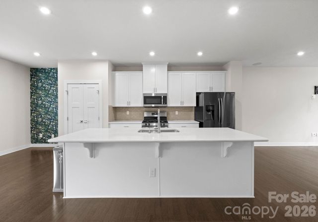 1835 Shumard Lane, Charlotte, NC 28205