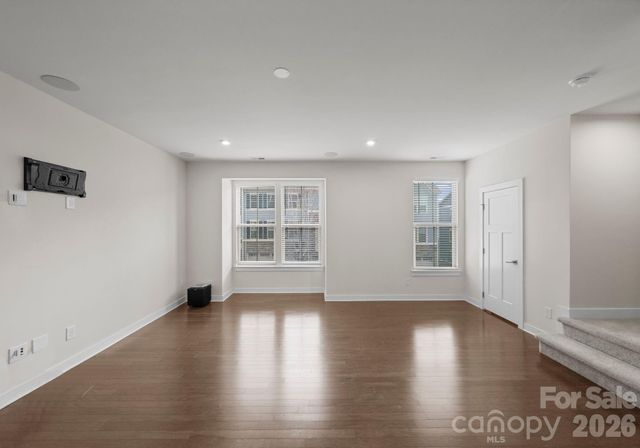 1835 Shumard Lane, Charlotte, NC 28205