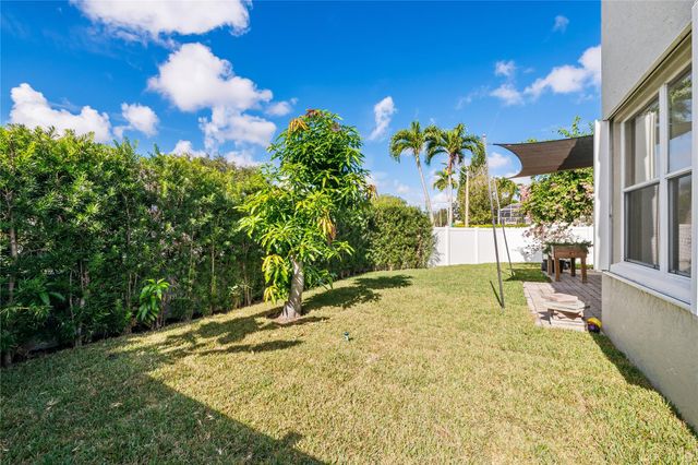 1337 Fairfax Cir, Boynton Beach, FL 33436