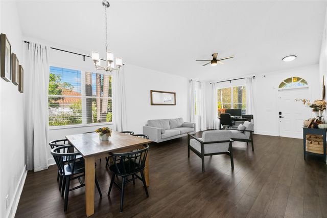 1337 Fairfax Cir, Boynton Beach, FL 33436