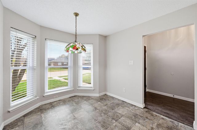 806 Springfield Drive, Cedar Hill, TX 75104