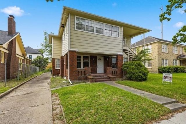 1655 Hawthorne Street, Houston, TX 77006