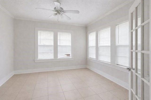 1655 Hawthorne Street, Houston, TX 77006