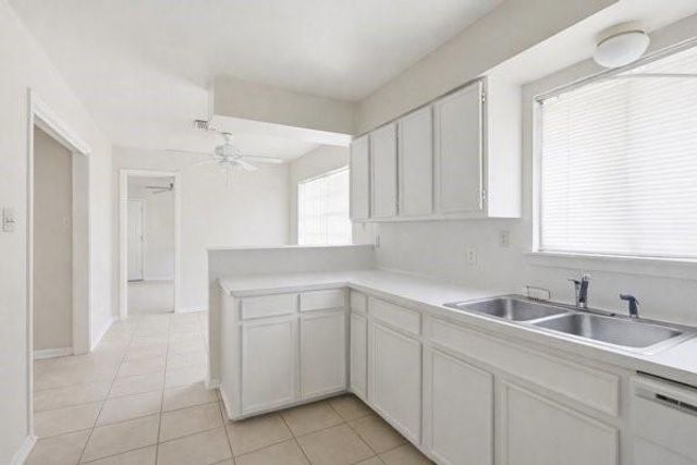 1655 Hawthorne Street, Houston, TX 77006