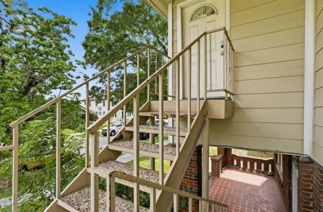 1655 Hawthorne Street, Houston, TX 77006