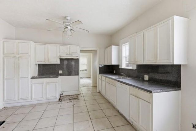 1655 Hawthorne Street, Houston, TX 77006