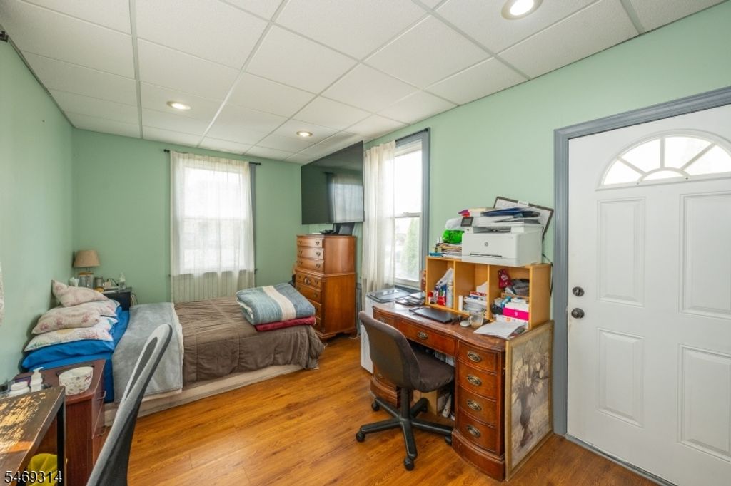 129 Howard Ave, Passaic City, NJ 07055 — photo 3