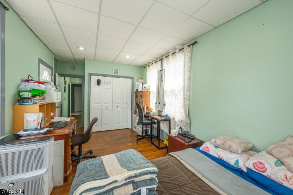 129 Howard Ave, Passaic City, NJ 07055 — photo 4