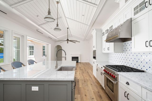 40 White Orchid Way, Indian River Shores, FL 32963