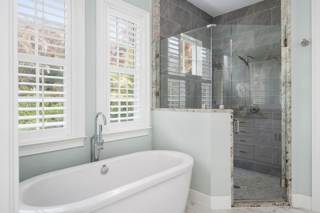 40 White Orchid Way, Indian River Shores, FL 32963