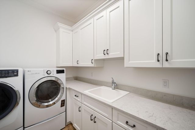 40 White Orchid Way, Indian River Shores, FL 32963