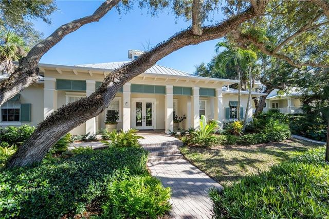 40 White Orchid Way, Indian River Shores, FL 32963