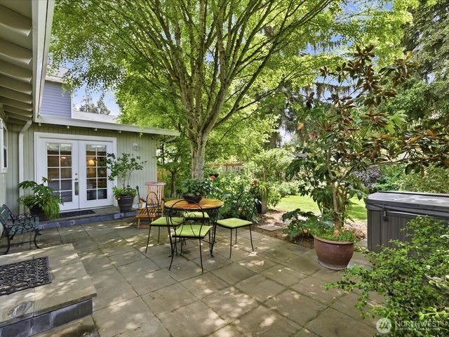 12841 NE 113th Street, Kirkland, WA 98033