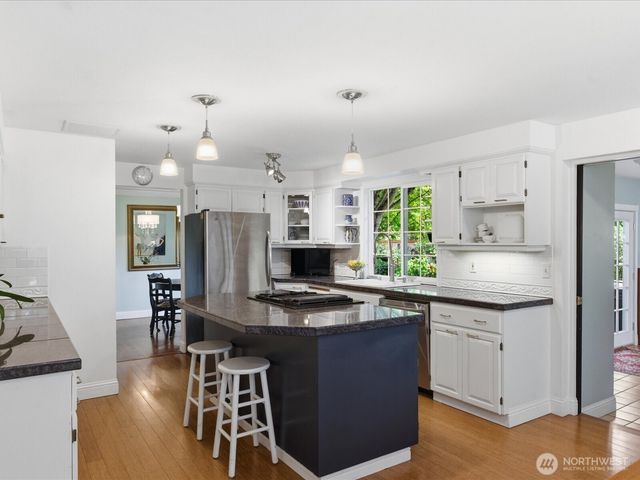 12841 NE 113th Street, Kirkland, WA 98033