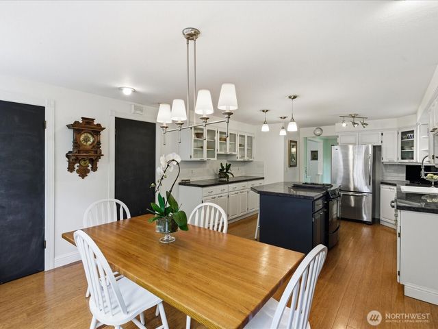 12841 NE 113th Street, Kirkland, WA 98033