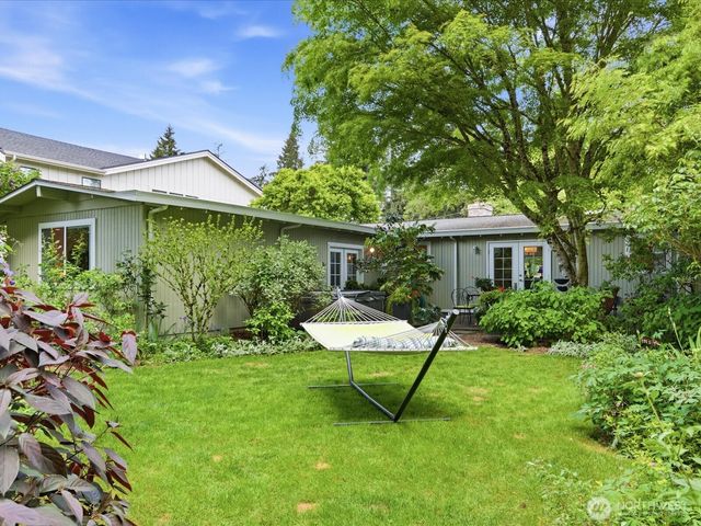 12841 NE 113th Street, Kirkland, WA 98033