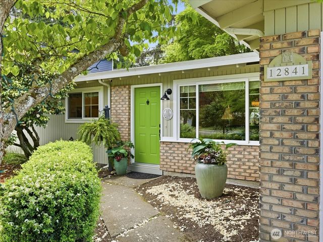 12841 NE 113th Street, Kirkland, WA 98033