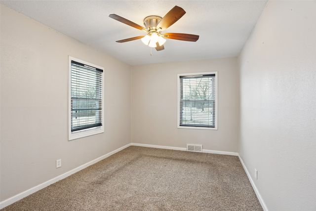 6905 SW 16th Street, Des Moines, IA 50315