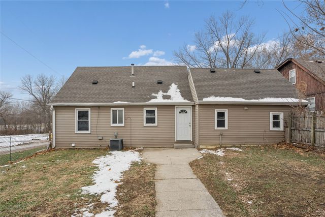 6905 SW 16th Street, Des Moines, IA 50315