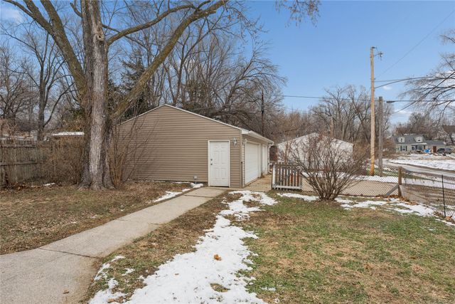 6905 SW 16th Street, Des Moines, IA 50315