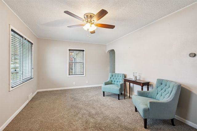 6905 SW 16th Street, Des Moines, IA 50315