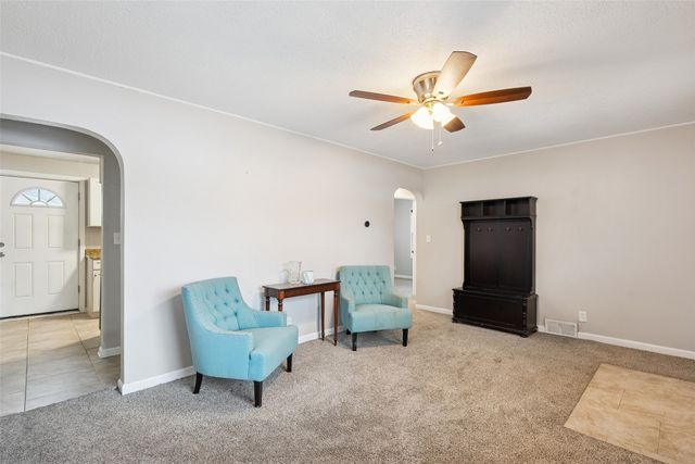 6905 SW 16th Street, Des Moines, IA 50315