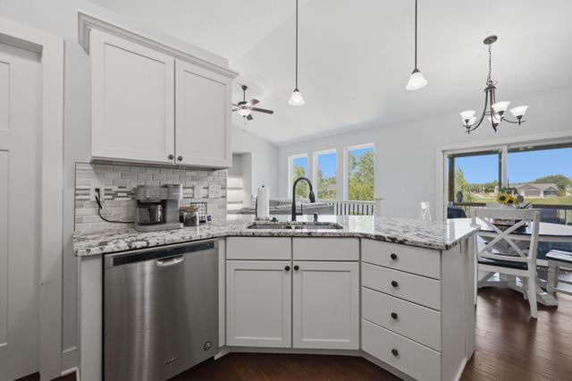 517 S Horseshoe Bend, Maize, KS 67101