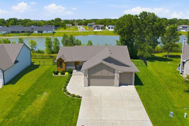 517 S Horseshoe Bend, Maize, KS 67101