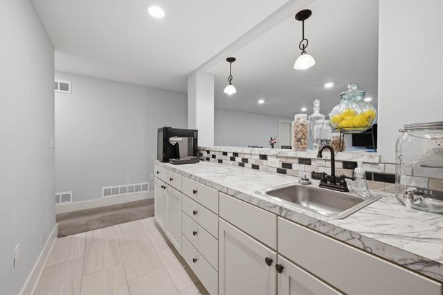 517 S Horseshoe Bend, Maize, KS 67101