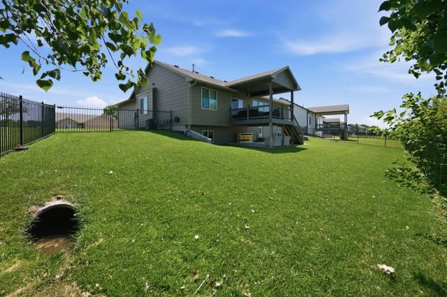 517 S Horseshoe Bend, Maize, KS 67101