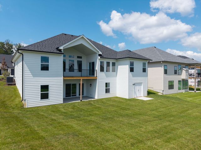 5112 WHISPER DR, Columbia, MO 65203
