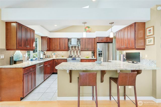 42 Twinsview Court, Port Ludlow, WA 98365