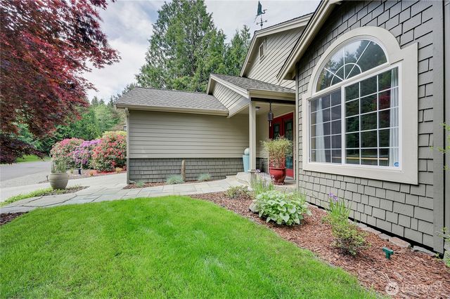 42 Twinsview Court, Port Ludlow, WA 98365