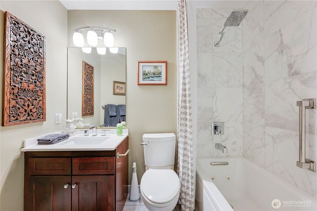 42 Twinsview Court, Port Ludlow, WA 98365