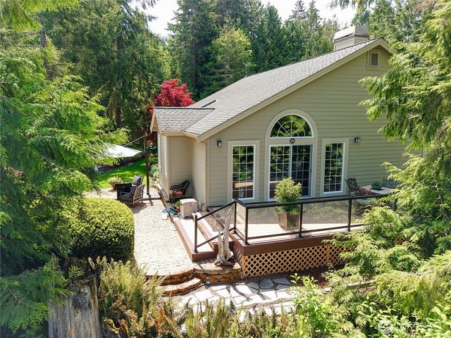42 Twinsview Court, Port Ludlow, WA 98365