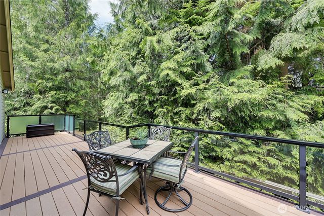 42 Twinsview Court, Port Ludlow, WA 98365