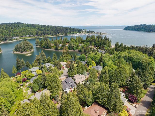 42 Twinsview Court, Port Ludlow, WA 98365