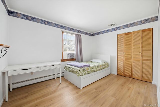 27 Millbury Lane, Setauket, NY 11720