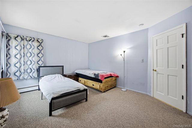 27 Millbury Lane, Setauket, NY 11720