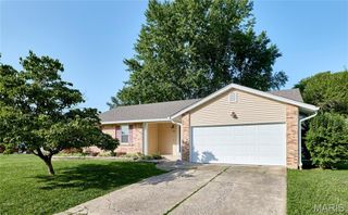 19 Constellation Hill, St Peters, MO 63376