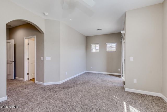 1367 S COUNTRY CLUB Drive 1322, Mesa, AZ 85210