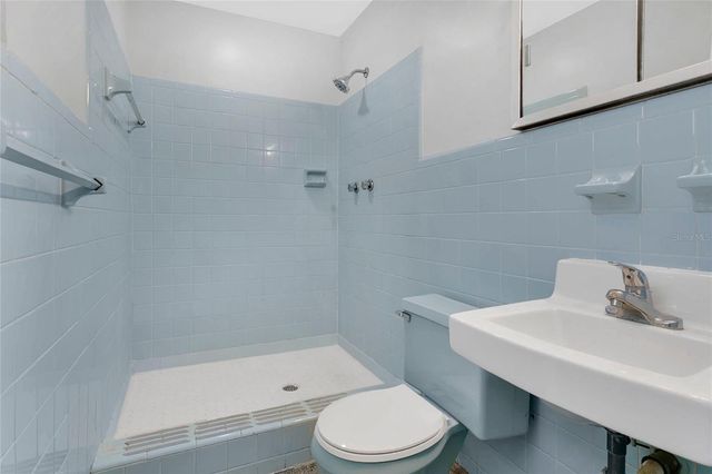 1690 VIBURNUM LANE, Winter Park, FL 32792