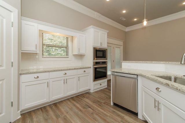 2230 Crane Avenue, Pea Ridge, AR 72751