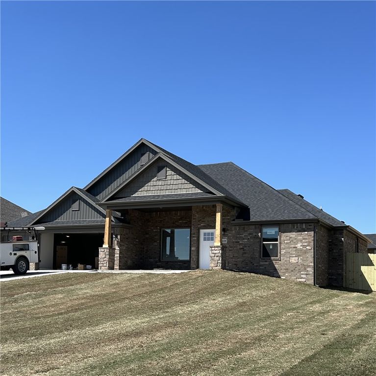 2230 Crane Avenue, Pea Ridge, AR 72751
