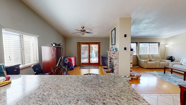 2700 Oaklawn Dr, Modesto, CA 95355