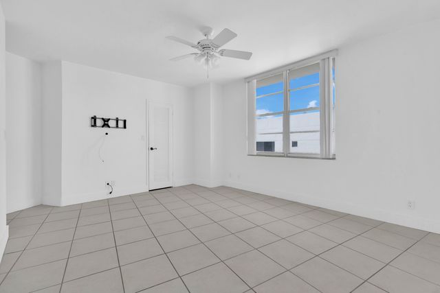 3725 S Ocean Drive 1215, Hollywood, FL 33019