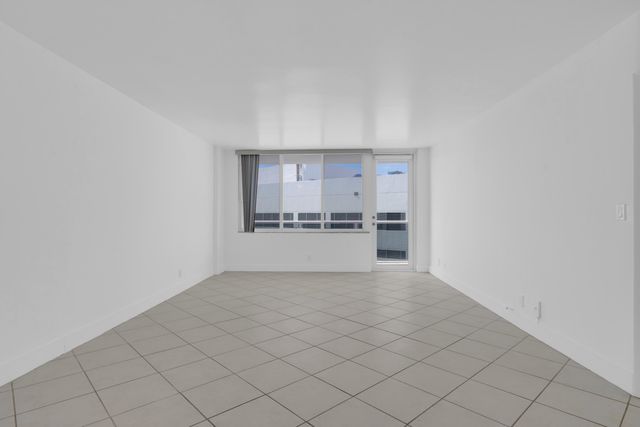 3725 S Ocean Drive 1215, Hollywood, FL 33019