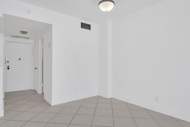 3725 S Ocean Drive 1215, Hollywood, FL 33019
